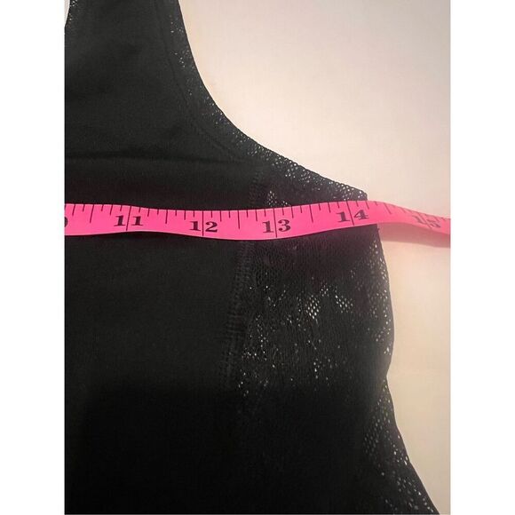 Victoria's Sport black mesh tank top - Picture 3 of 6